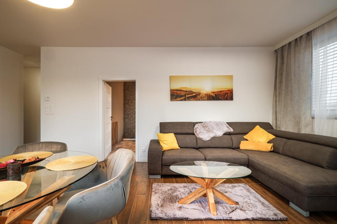 דירות Liptovský Mikuláš Apartman Baranec מראה חיצוני תמונה