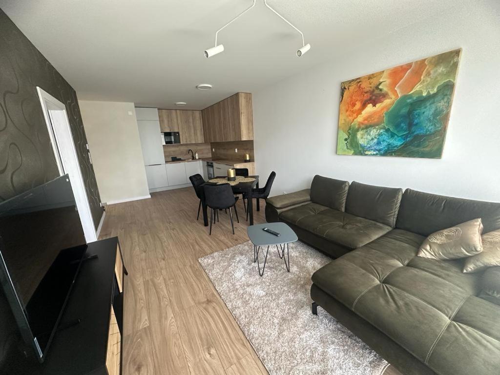 דירות Liptovský Mikuláš Apartman Baranec מראה חיצוני תמונה